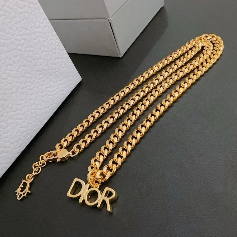 chr1st1an D10r necklaces